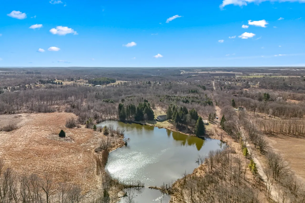 2175 Bird Lake Rd S., Osseo, MI 49266 photo 12