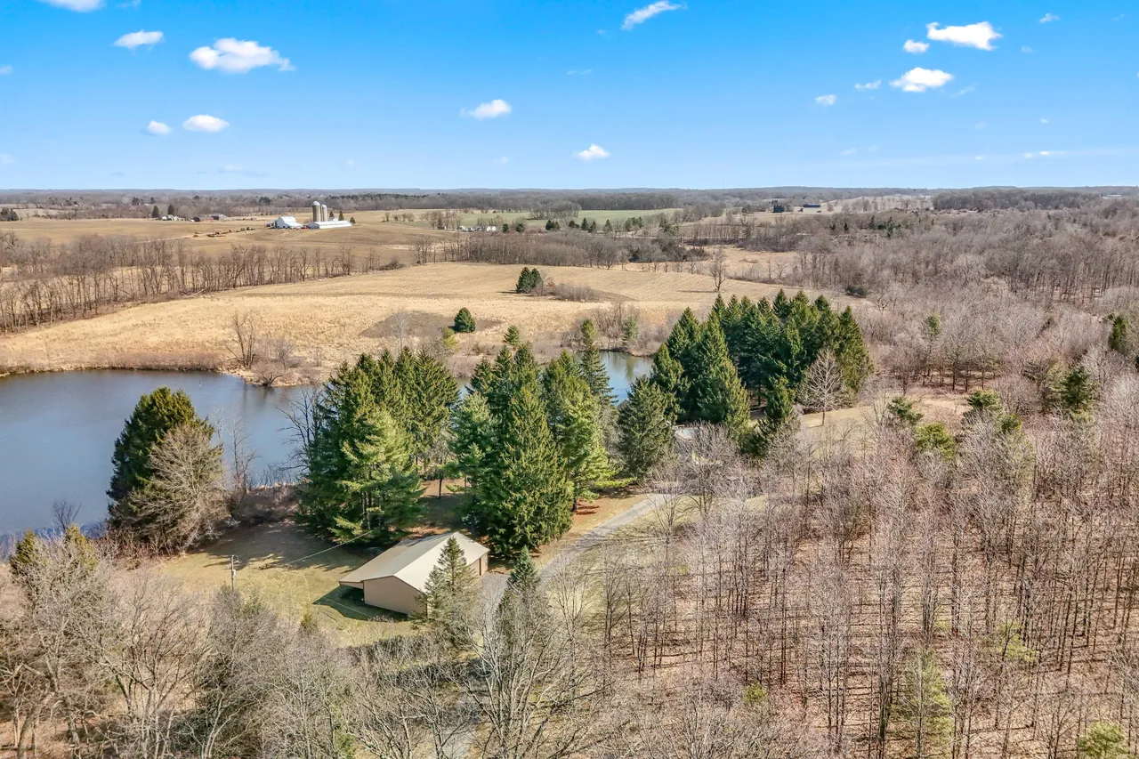 2175 Bird Lake Rd S., Osseo, MI 49266 photo 18