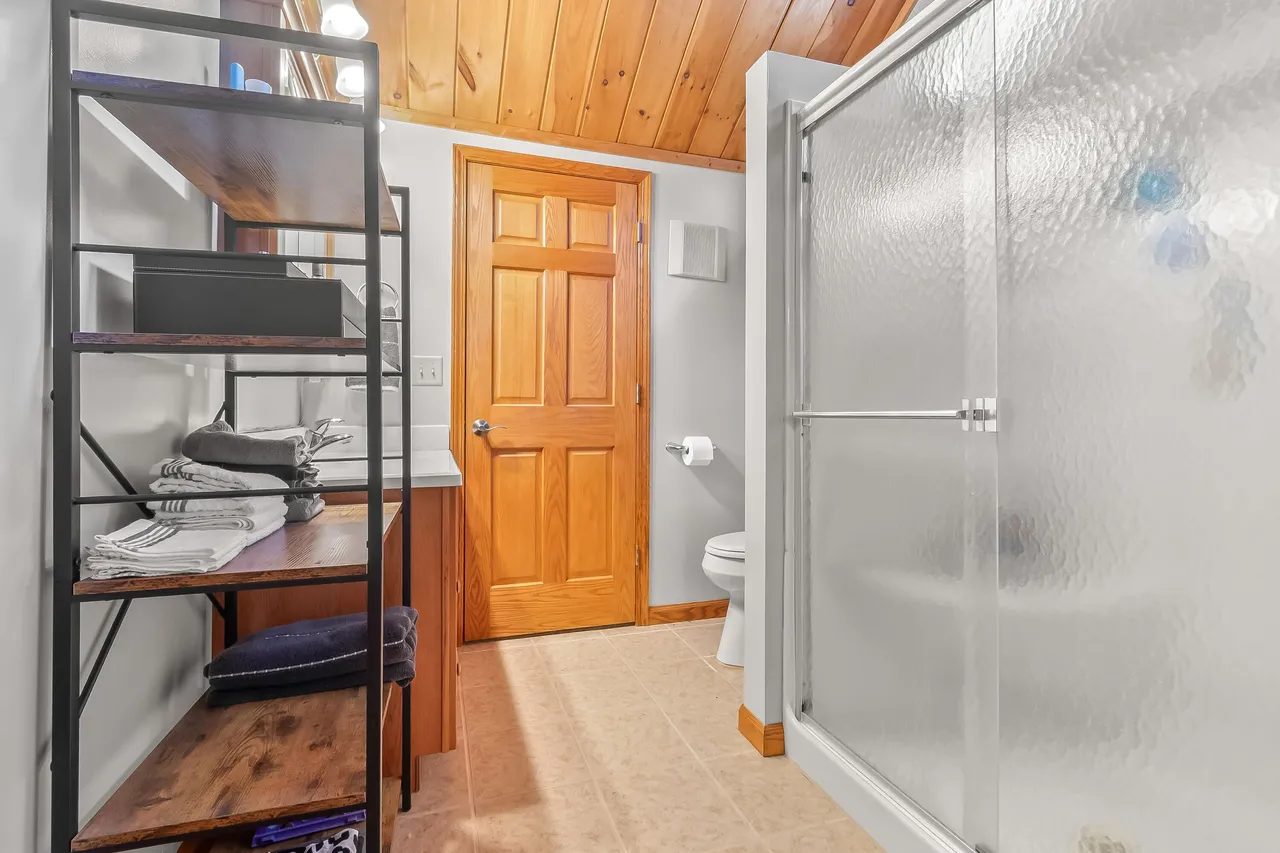 2175 Bird Lake Rd S., Osseo, MI 49266 photo 51